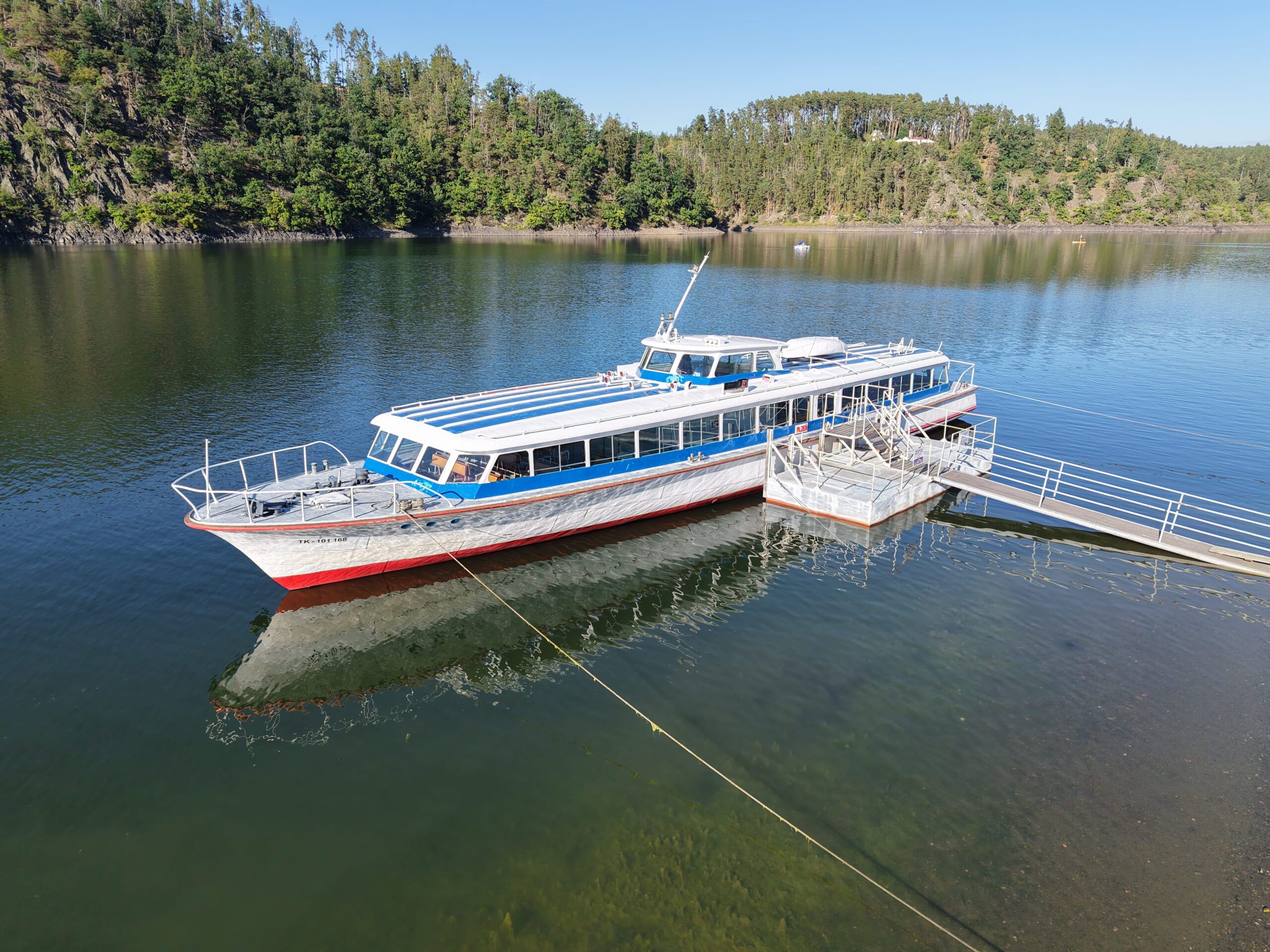 Výletní loď Josef Švamberk na přehradě Hracholusky